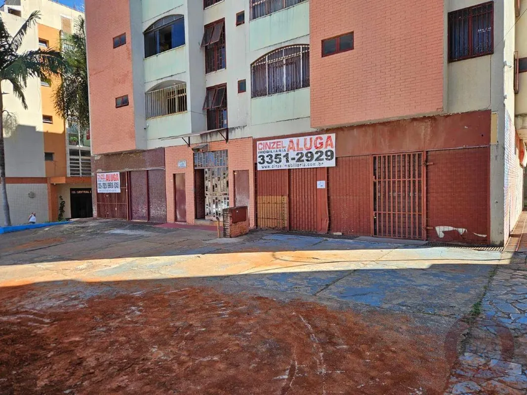CINZEL IMOBILIÁRIA A MAIS DE 50 ANOS NO MERCADO, ALUGA LOJA COMERCIAL EM TAGUATI...