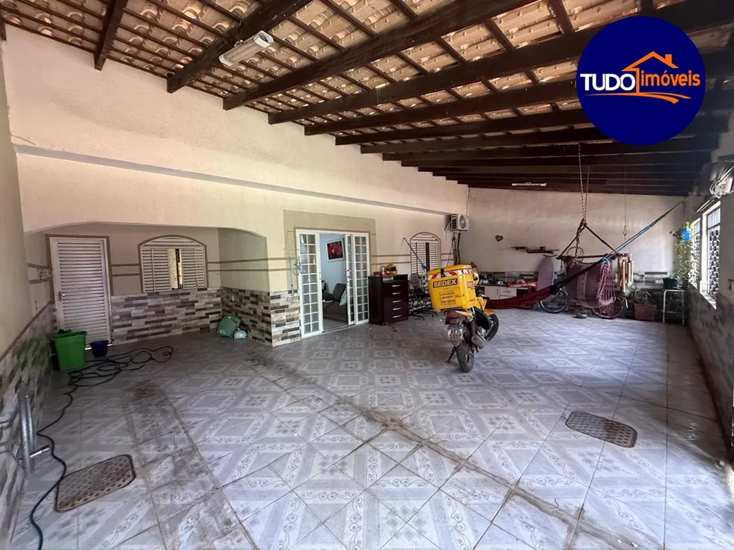 CASA À VENDA - QR 317 CONJUNTO N | SANTA MARIA/DFExcelente oportunidade para que...
