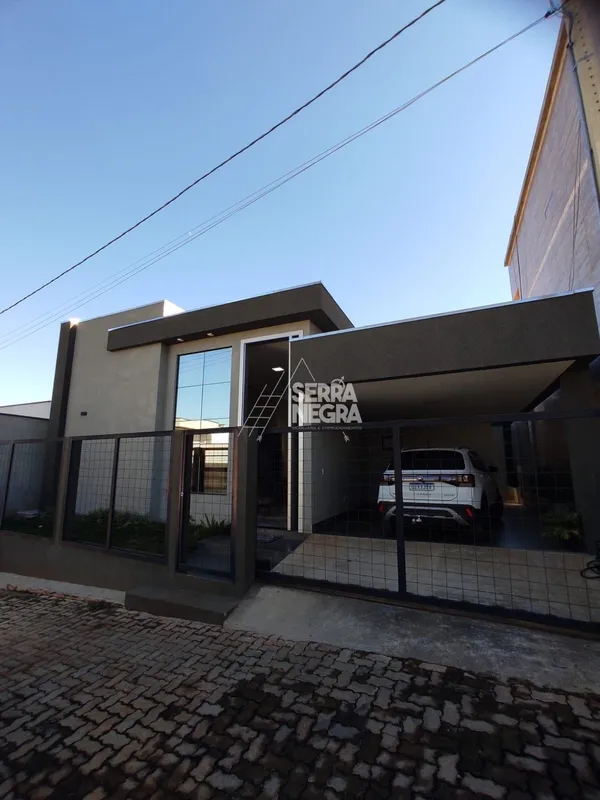 CESSÃO DE DIREITOS - NÃO FINANCIA.Linda casa moderna, composta por 03 dormitório...