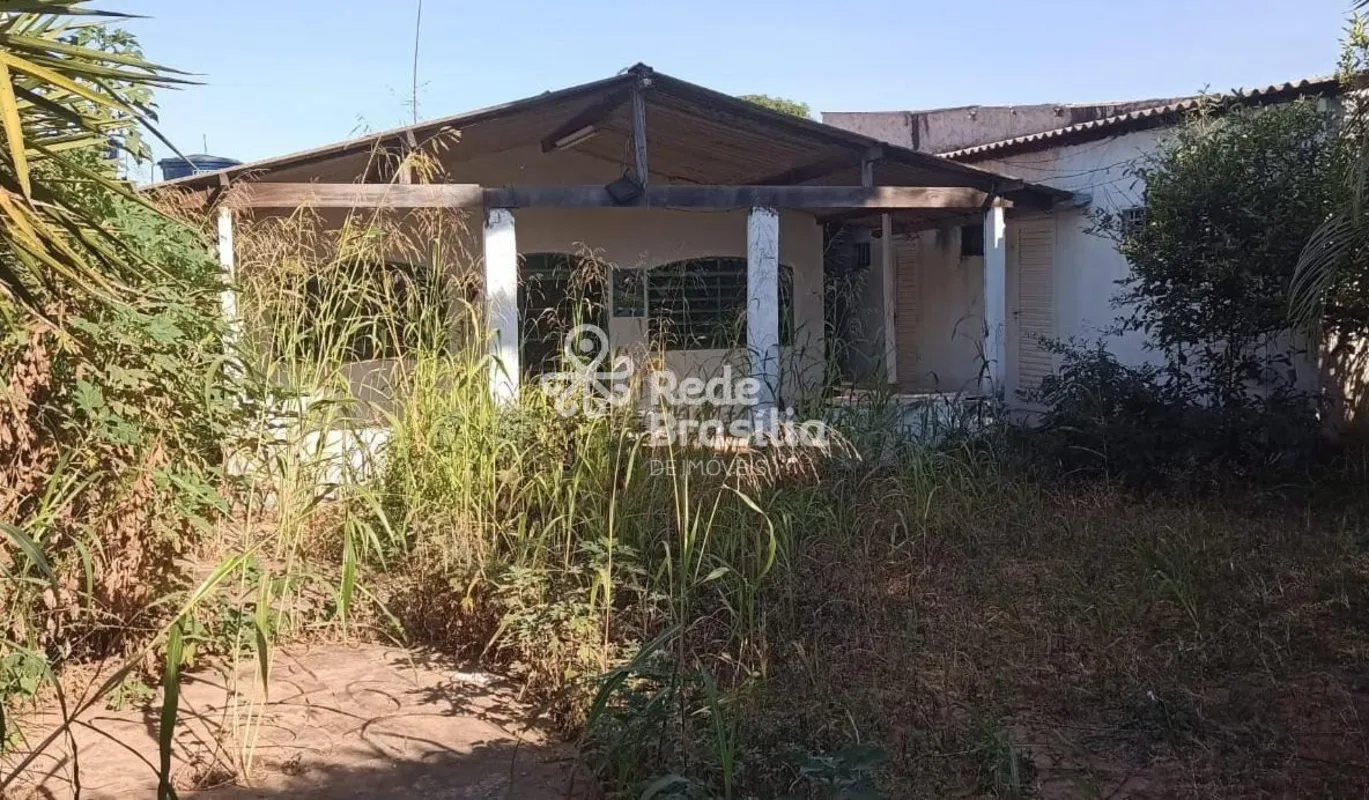 Oportunidade de Investimento em Valparaíso de Goiás!Rua 15, Quadra 14 - Parque E...