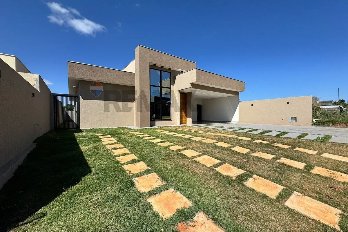 Casa térrea nova na Mini Chácara do Lago Sul Sofisticação, conforto e localizaçã...