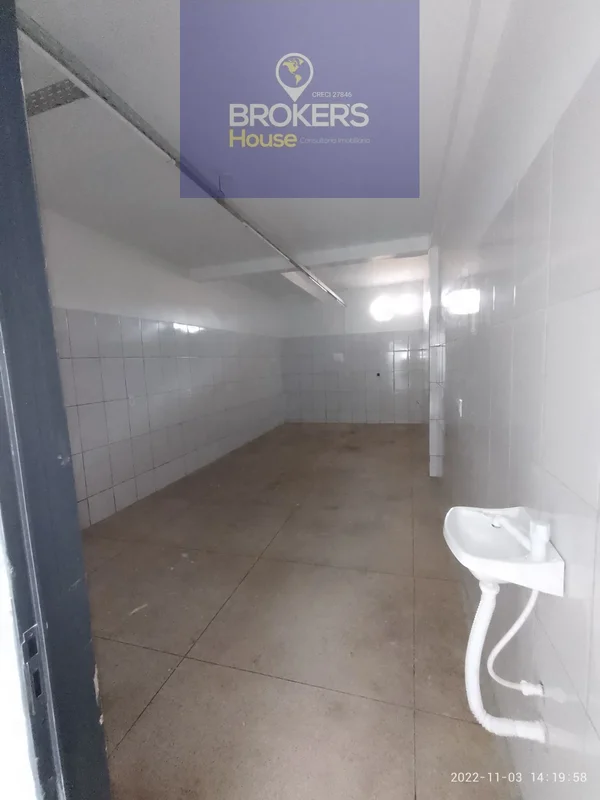 Excelente ponto comercial, na rua que liga a Vila Santa Maria ao bairro Anápolis...