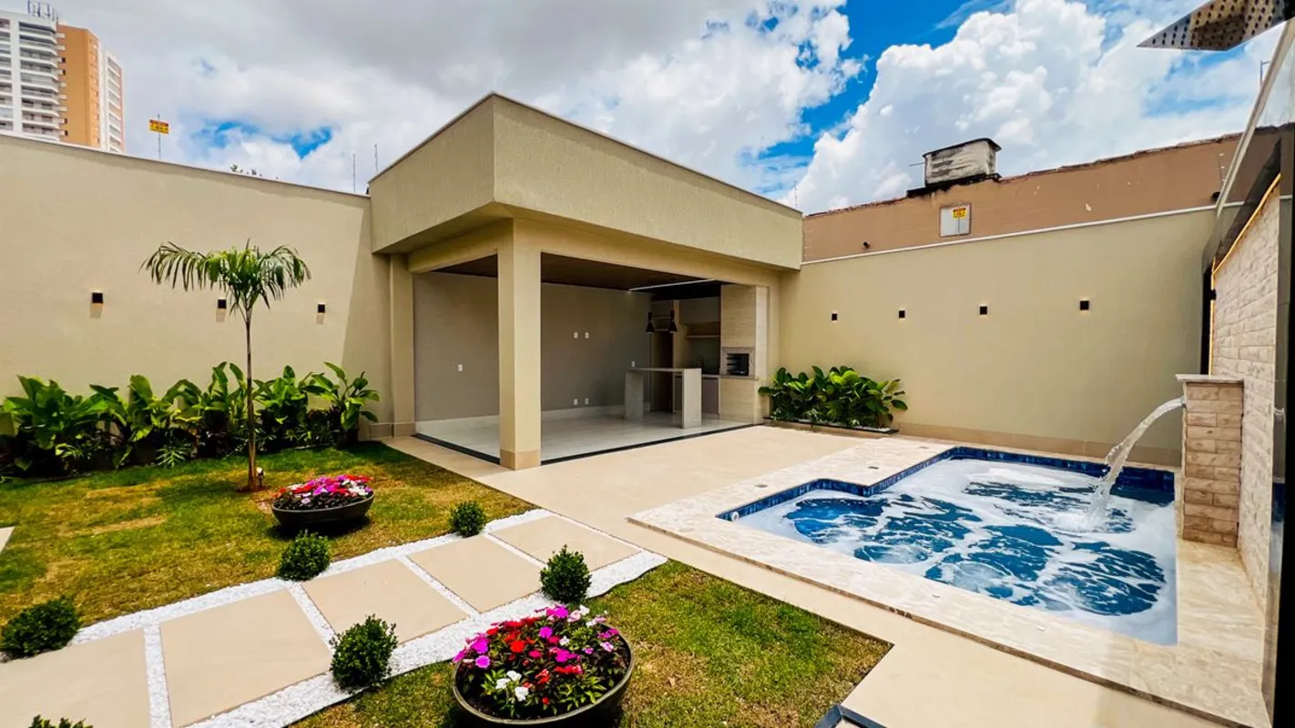 Excelente casa Ã  venda no bairro Parque AmazÃ´nia, na cidade de GoiÃ¢nia. O imÃ...