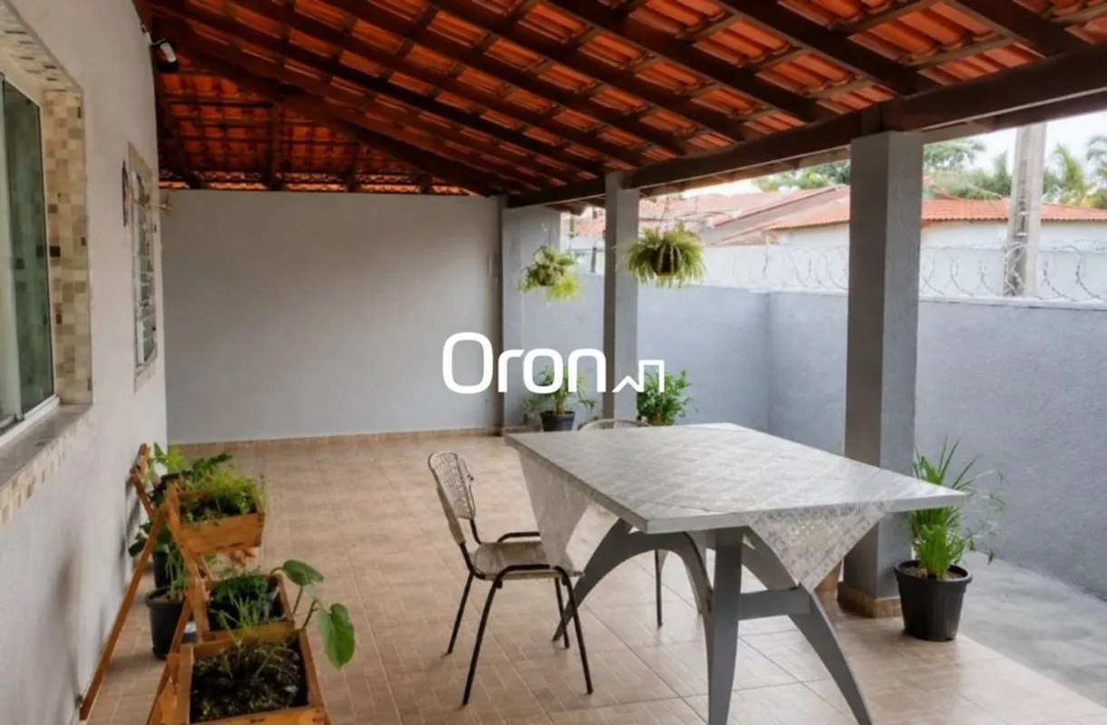 CÓDIGO DO IMÓVEL: CA2268LOCALIZAÇÃO:Próximo ao Parque Tamanduá, com fácil acesso...