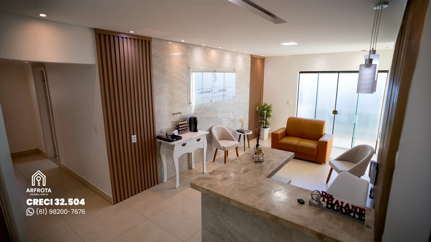 Excelente oportunidade de investimento!Vende-se prédio comercial com 3 pavimento...