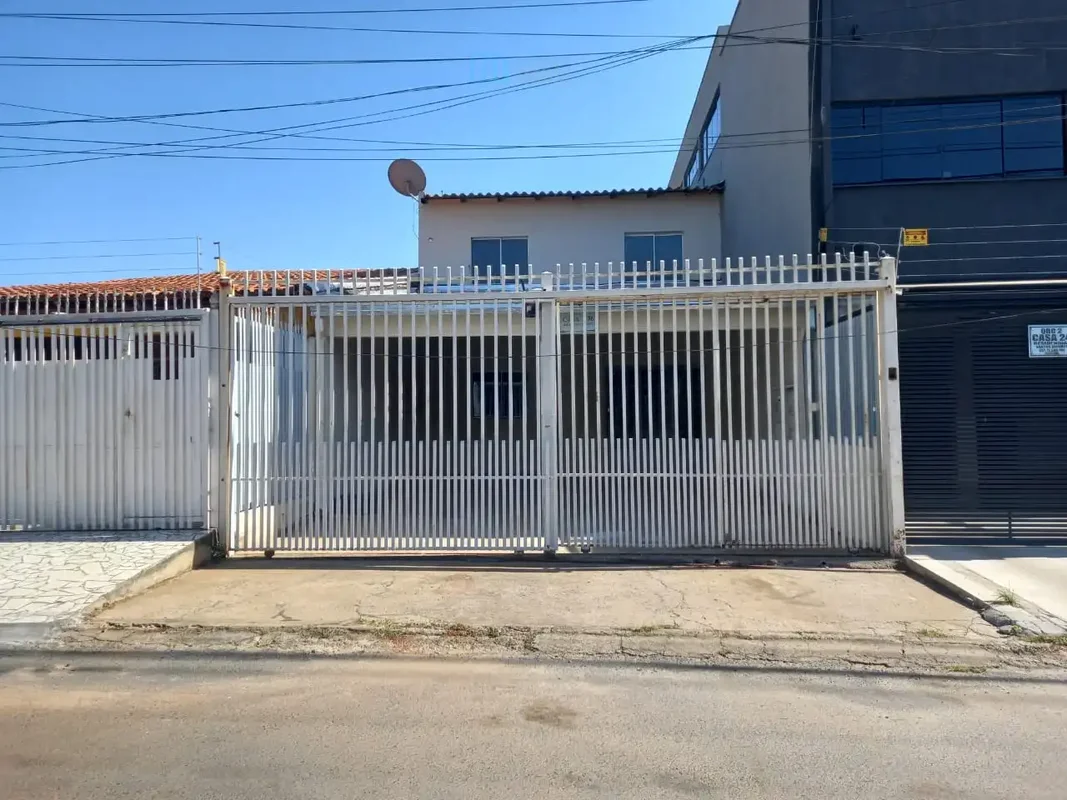 Ótimo Sobrado na QRC 02 Residencial Santos DumontImobiliária Noble Prime apresen...