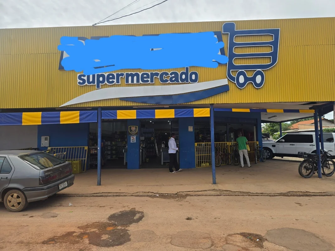 01 - PROXIMIDADES;- COMÉRCIO LOCAL- AVENIDA LUZIANIA 02 - IMÓVEL- SUPERMERCADO H...