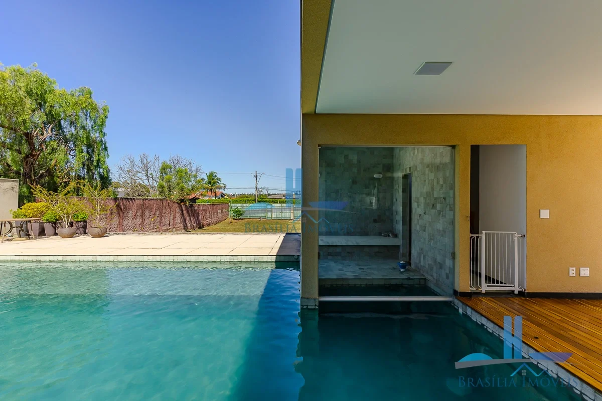 * * * BRASÍLIA IMÓVEIS VENDE LINDA CASA MODERNA COM EXCLUSIVIDADE PARA SUA FAMÍL...