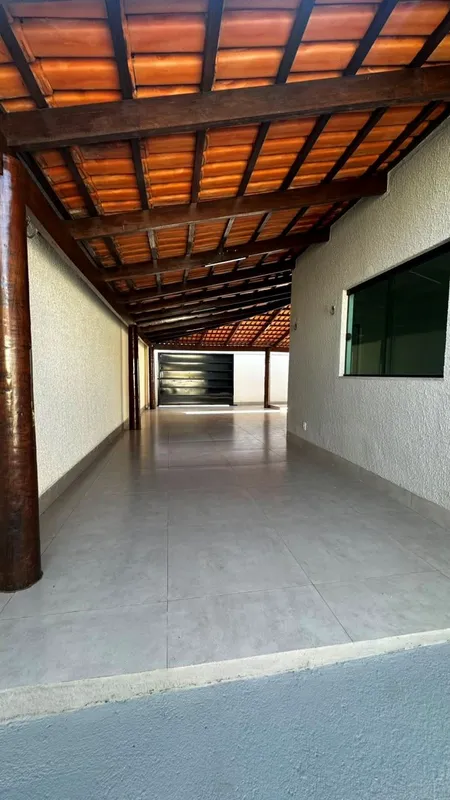 CASA TOTALMENTE REFORMADA – JARDIM LUZ | APARECIDA DE GOIÂNIAExcelente oportunid...