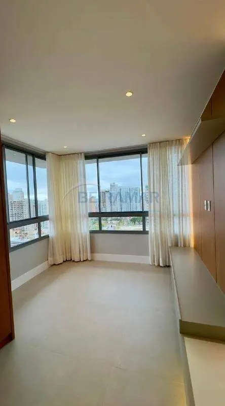 Apartamento Semi-Mobiliado 2 Quartos (1 Suíte) | Andar Alto | Nascente e Canto p...