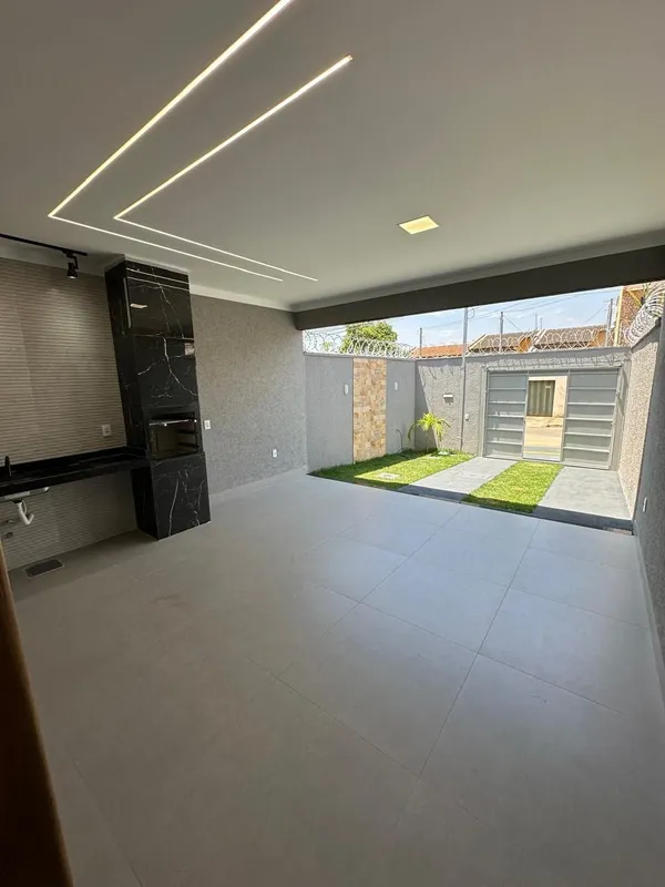 ?? Casa à Venda – Setor Santa Fé | Goiânia Excelente oportunidade para quem busc...