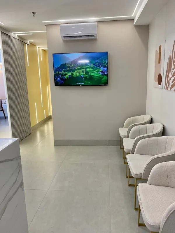 Excelente oportunidade! Sala comercial localizada no 23º andar, na Avenida Jusce...