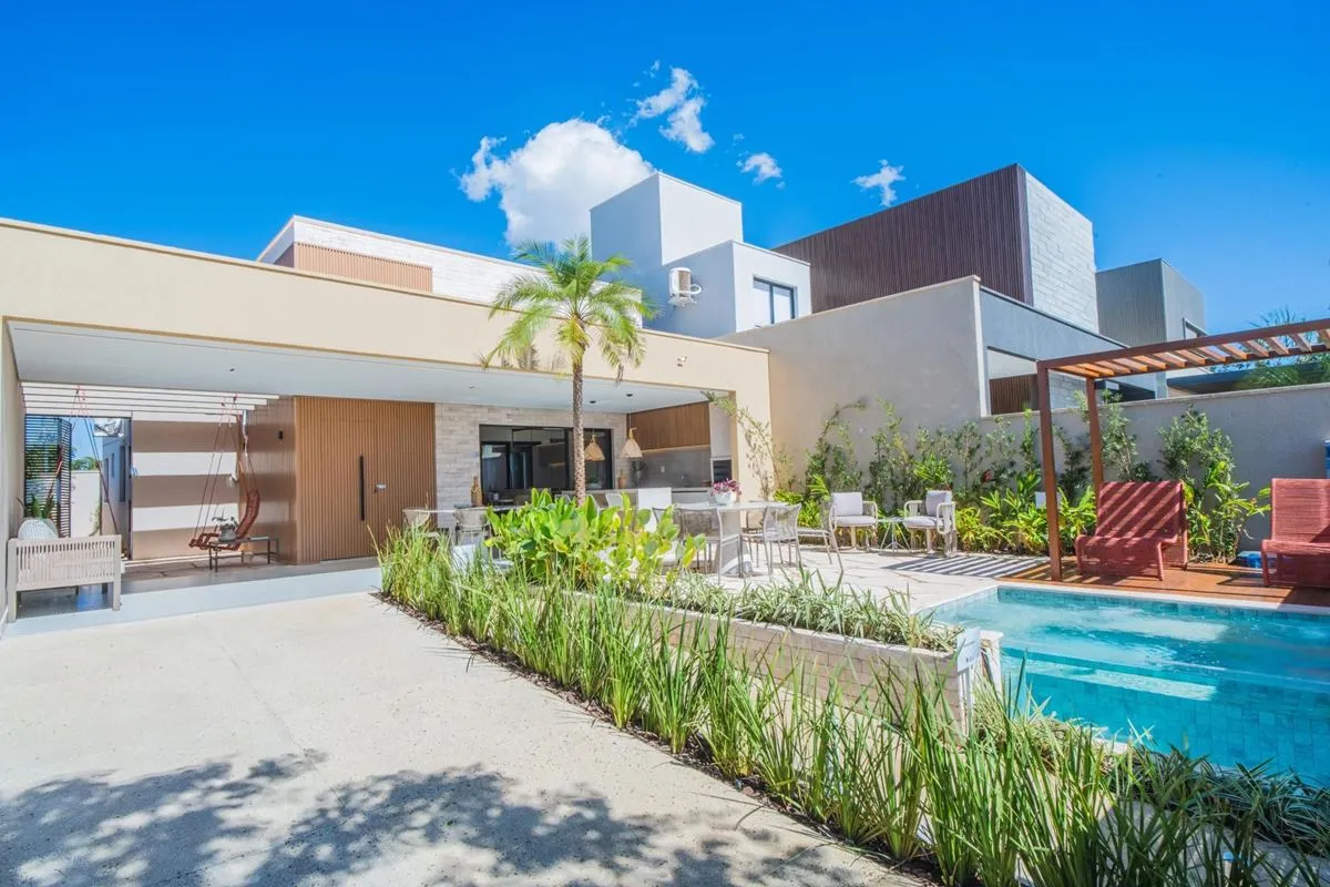 Casa Térrea à Venda | 110m² | 3 Quartos | 2 Suítes | Terreno 250m² | Alto Potenc...