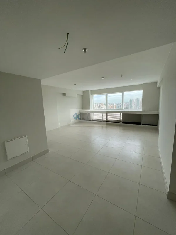 Sala Comercial Reformada | 37,03 m² | Connect Towers – Águas ClarasInstale sua e...