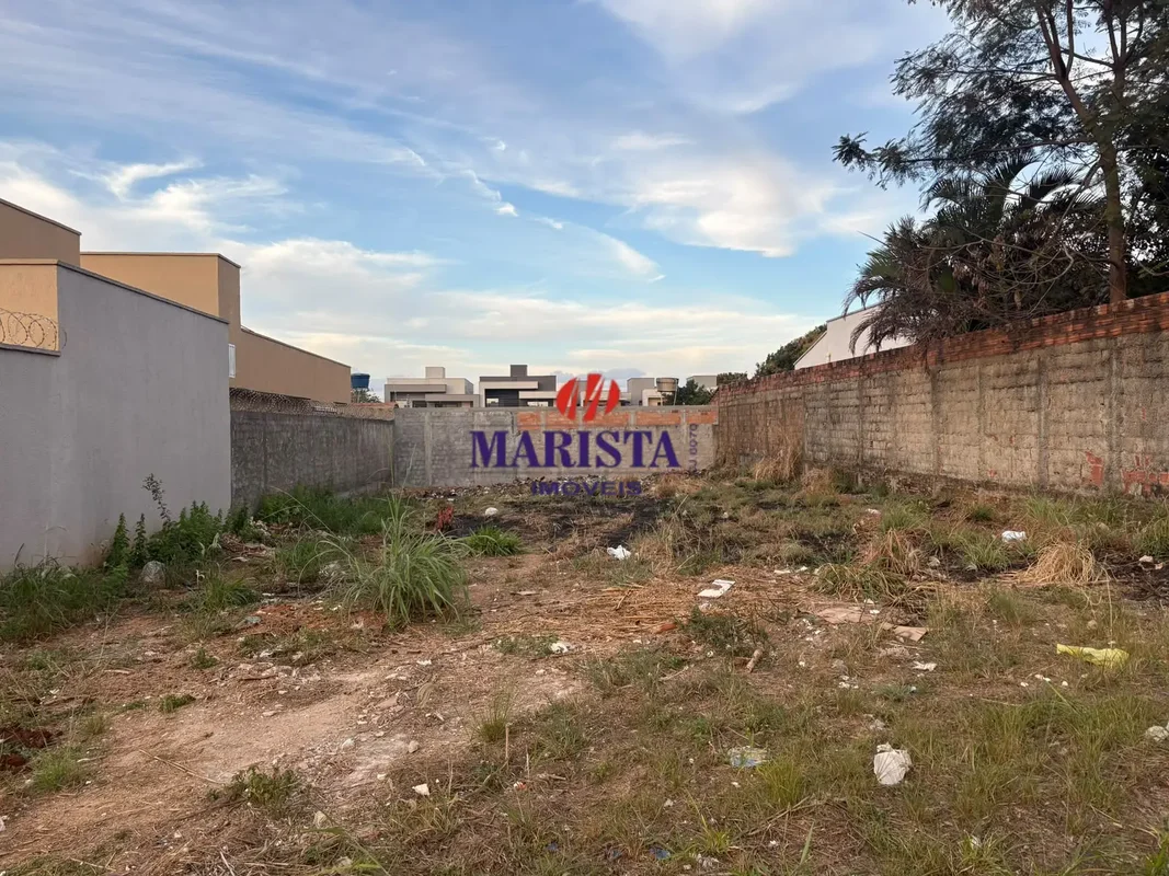 LOTE COMERCIAL , QUADRA 62, COM 411 METROS, LOCALIZADO NA AVENIDA PRESIDENTE PRU...