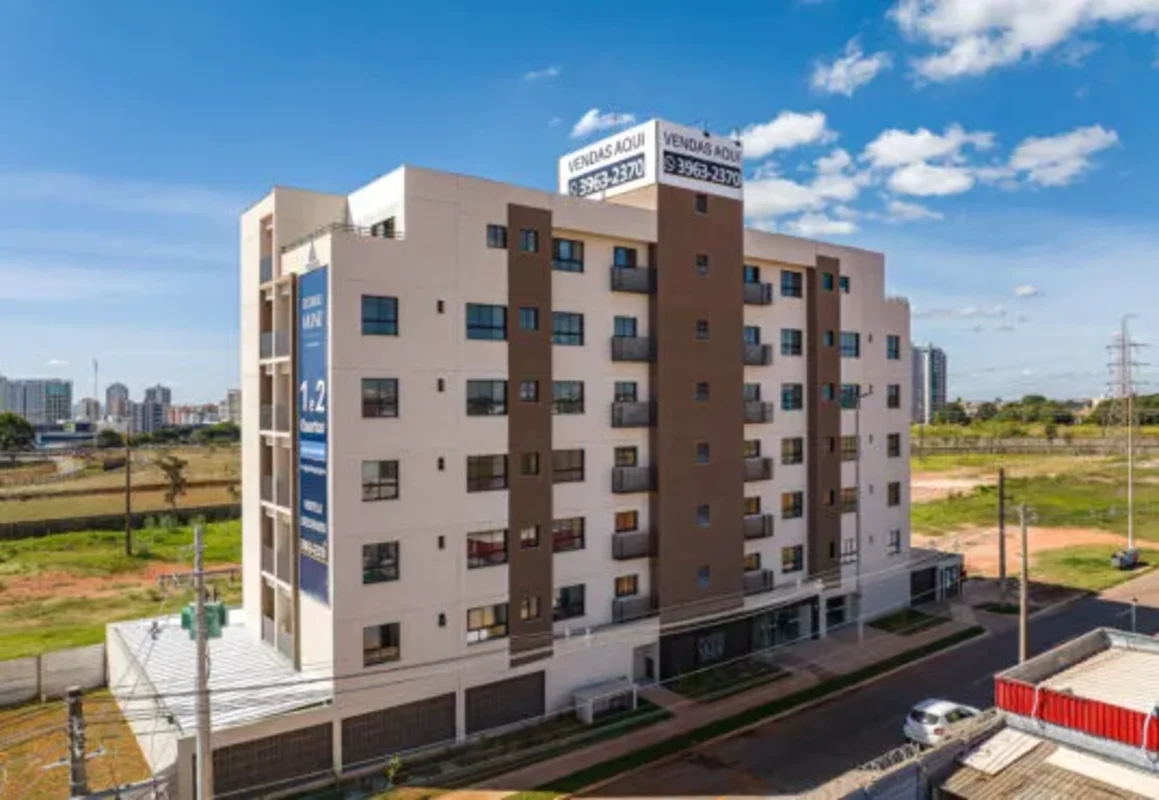 Descubra um apartamento encantador em uma das regiões mais valorizadas de Águas ...