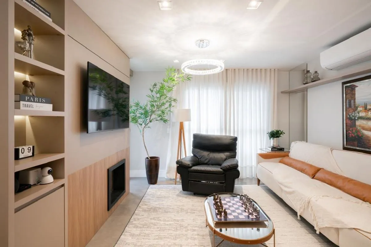 Casa à Venda - Modelo Berlim.Características Gerais:Área: 212 m²Sala:Espaçosa e ...