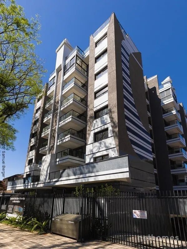 Localizado no Juvevê, um dos bairros mais valorizados de Curitiba, o Terrasse No...