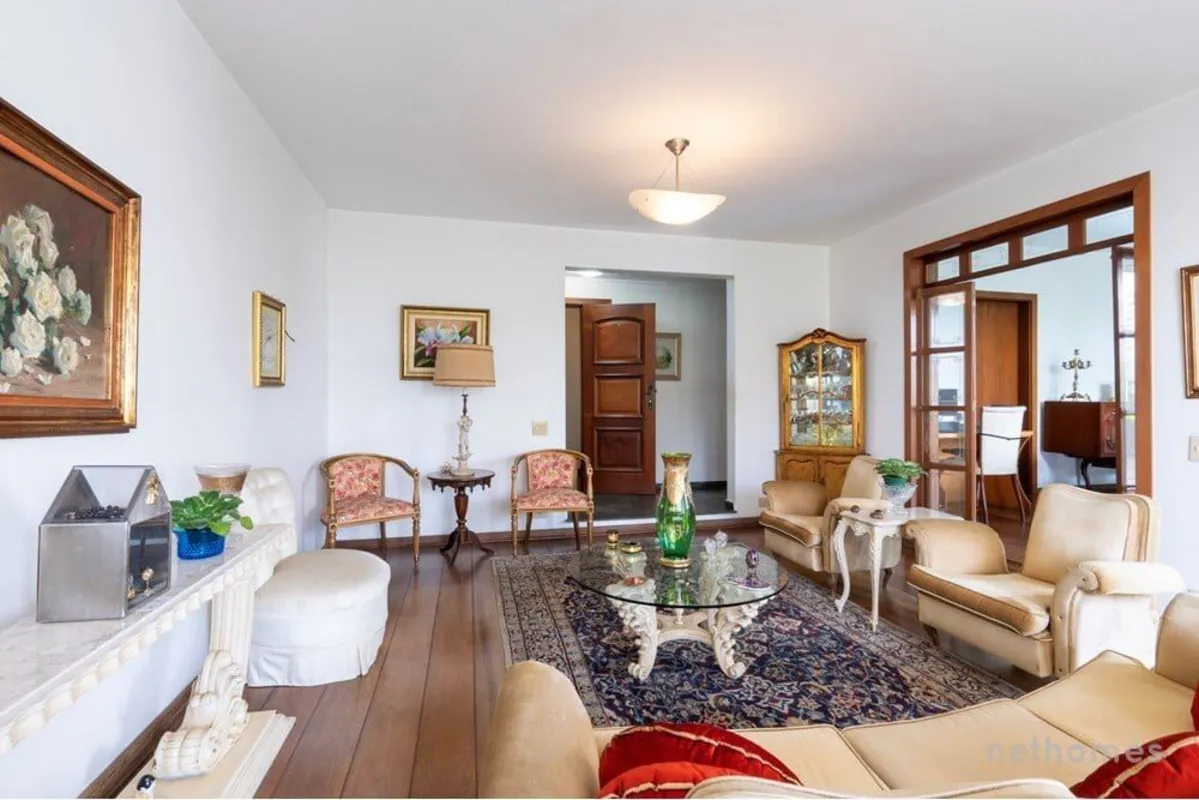 Este é um apartamento verdadeiramente encantador, situado na nobre região do Mor...