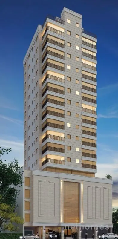 Construído em local privilegiado e de fácil acesso, a uma quadra da praia, longe...