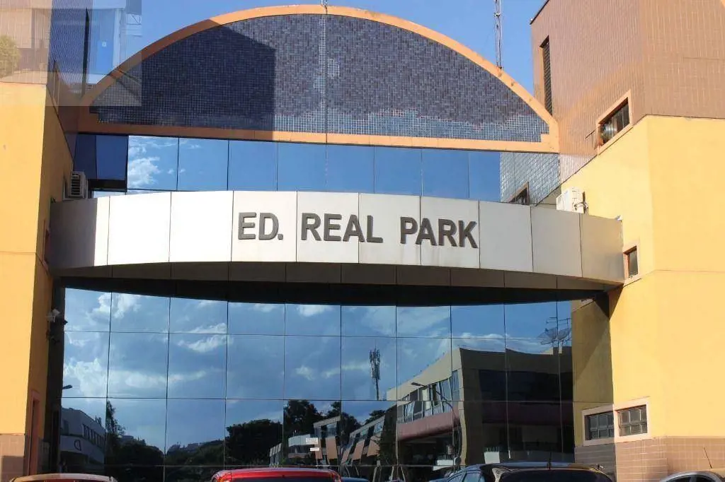 EQN 412/413 - ASA NORTE - EDIFÍCIO REAL PARKÓtima oportunidade para quem busca p...