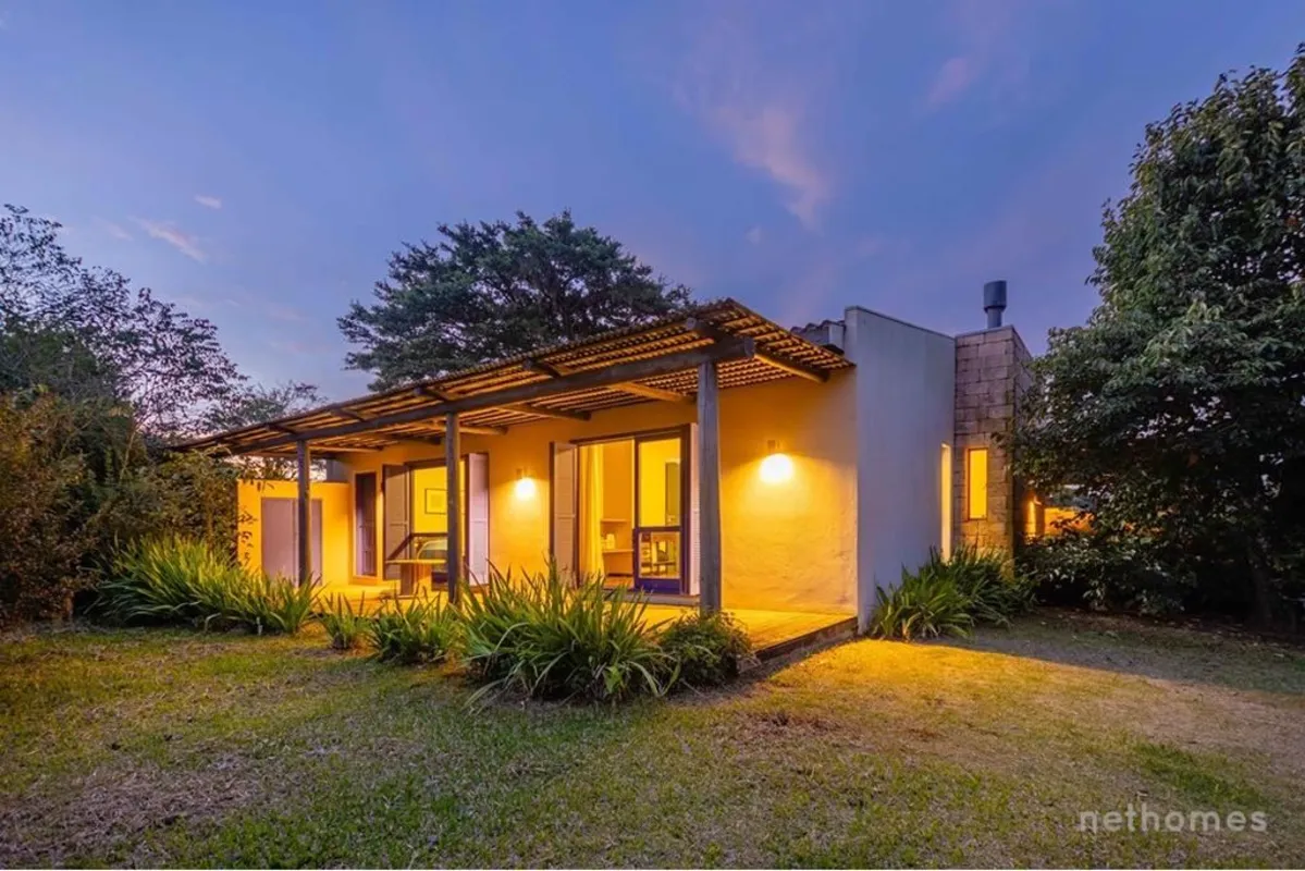 Lote Cabana 2 hectares com Estilo, Natureza e Potencial para Turismo de Charme I...