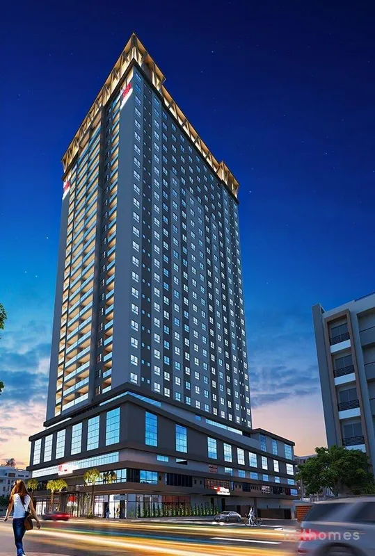 O Hilton é uma junção de 11 terrenos, 31 pavimentos, 10 Elevadores, Heliponto, e...