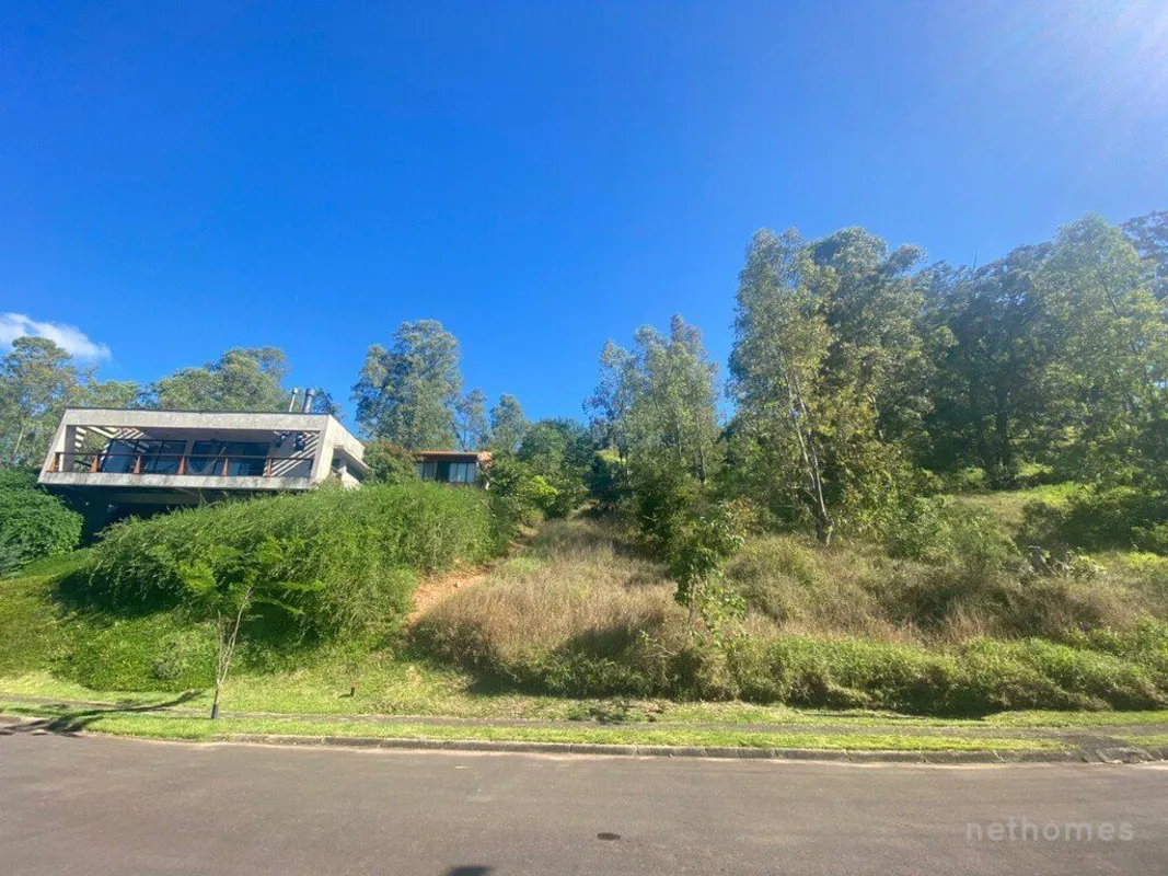 O EcoVillage possui ampla vantagem nos mais diversos pontos como: Tamanho dos te...