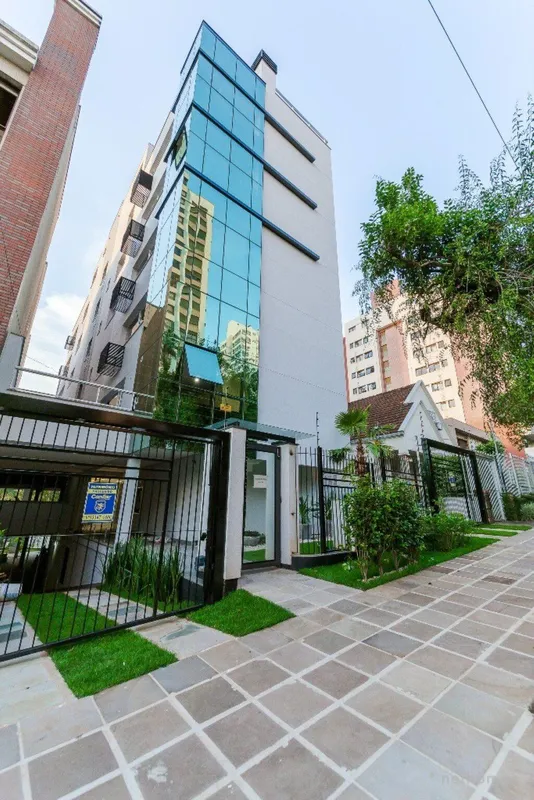 Empreendimento localizado no bairro Petrópolis com 10 apartamentos de 2 dormitór...