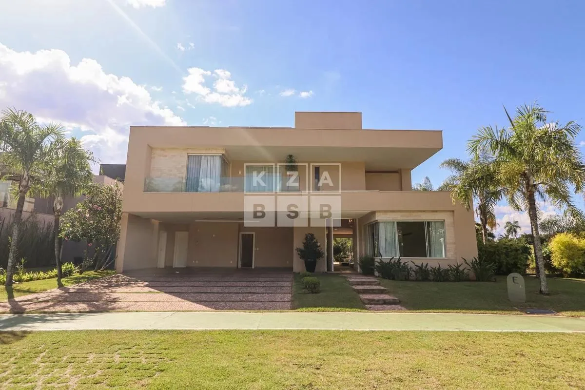 CASA ALTO PADRÃO NA SMDB!KZA IMOBILIÁRIA APRESENTA:Exclusividade em terreno com ...