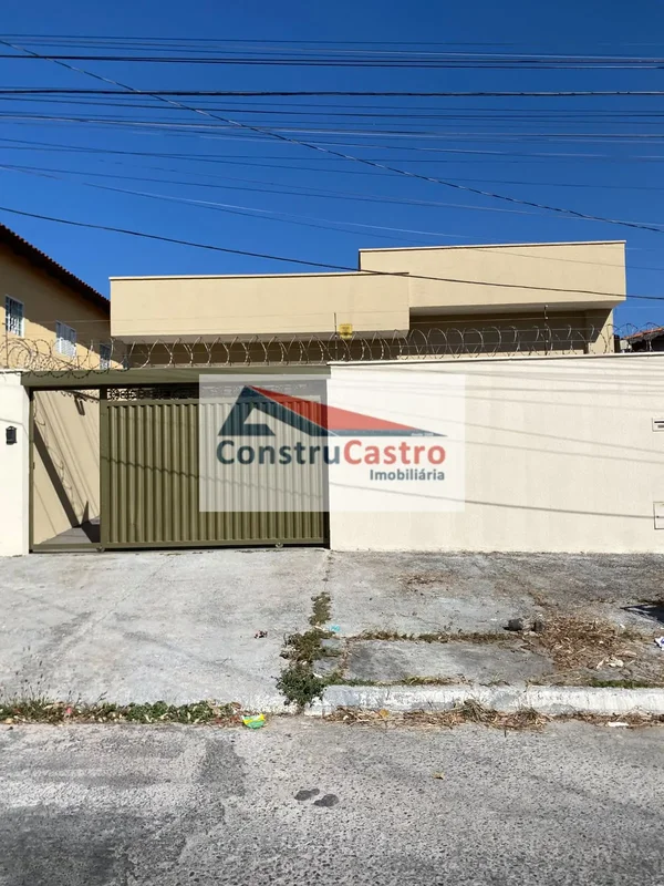 Imagine morar em uma casa confortável, bem localizada no Jardim América, em Goiâ...