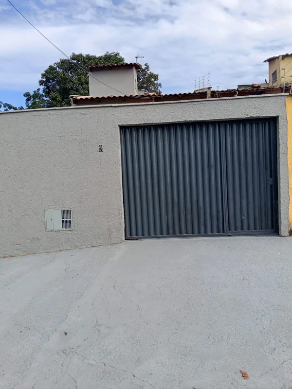 Casa à Venda – Bairro Jardim Alto Paraíso | Aparecida de GoiâniaExcelente oportu...