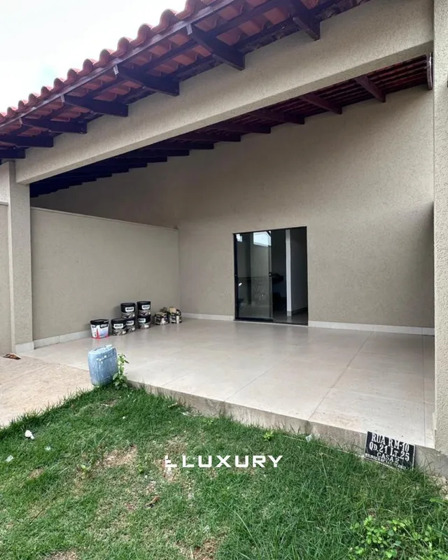  Casa térrea moderna no Residencial Marília - Senador Canedo/GO! Projeto com des...