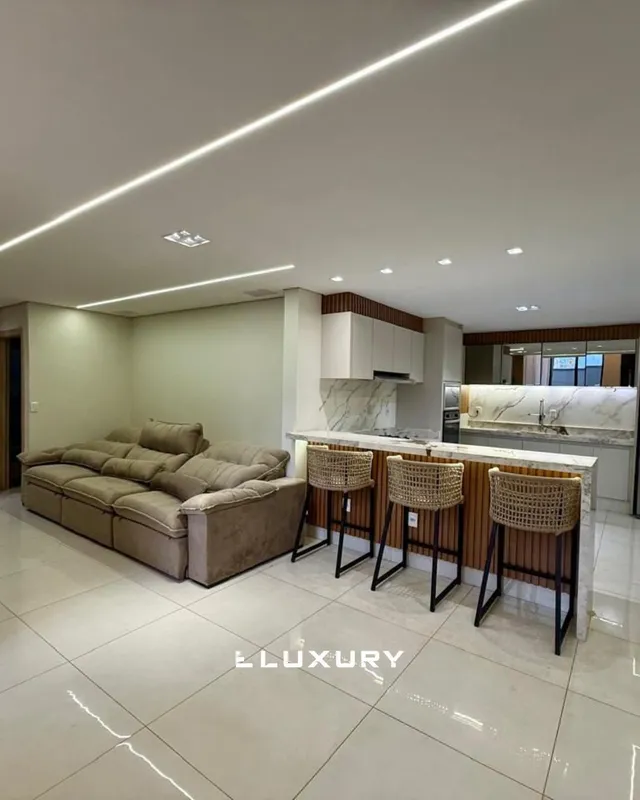 ? Casa Semi-nova e Totalmente Mobiliada no Papillon Park - Aparecida de Goiânia!...