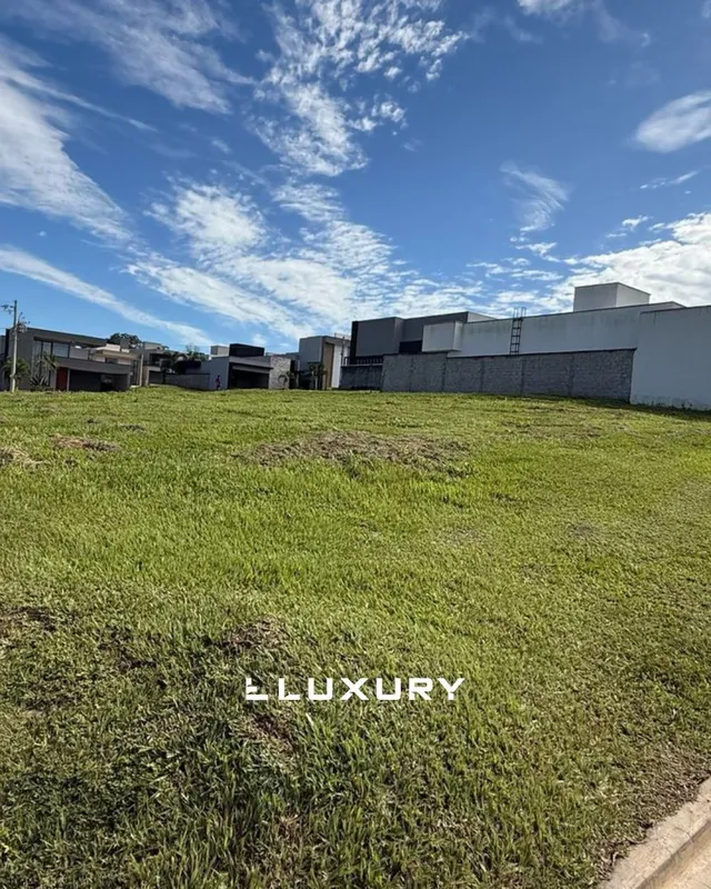  Lote no Jardins Bolonha com 344,80m², localizado em uma das áreas mais desejada...