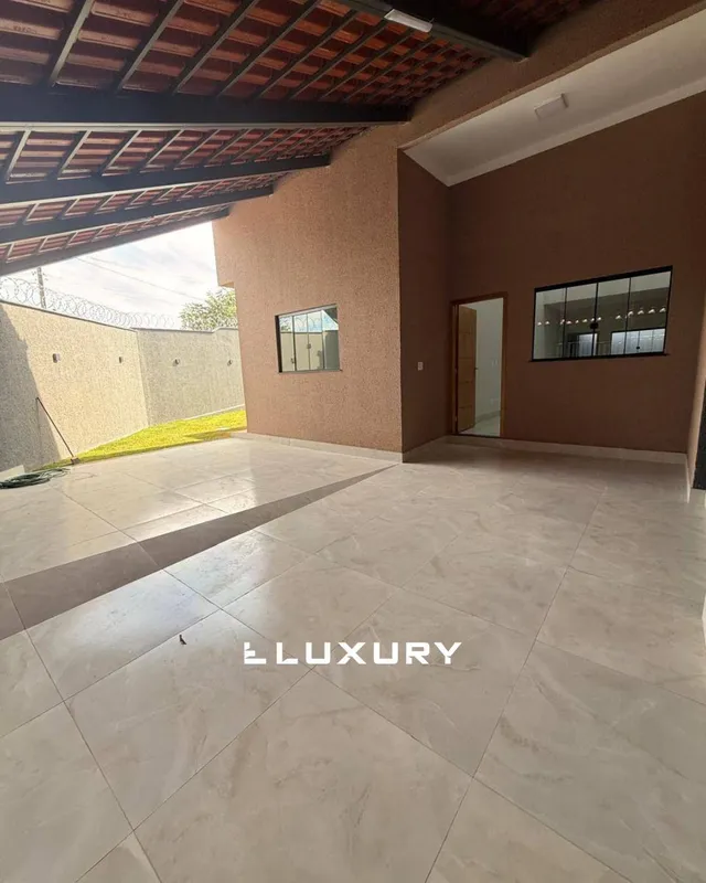Excelente oportunidade no Jardim Canedo!? Casa de esquina com ótimo aproveitamen...