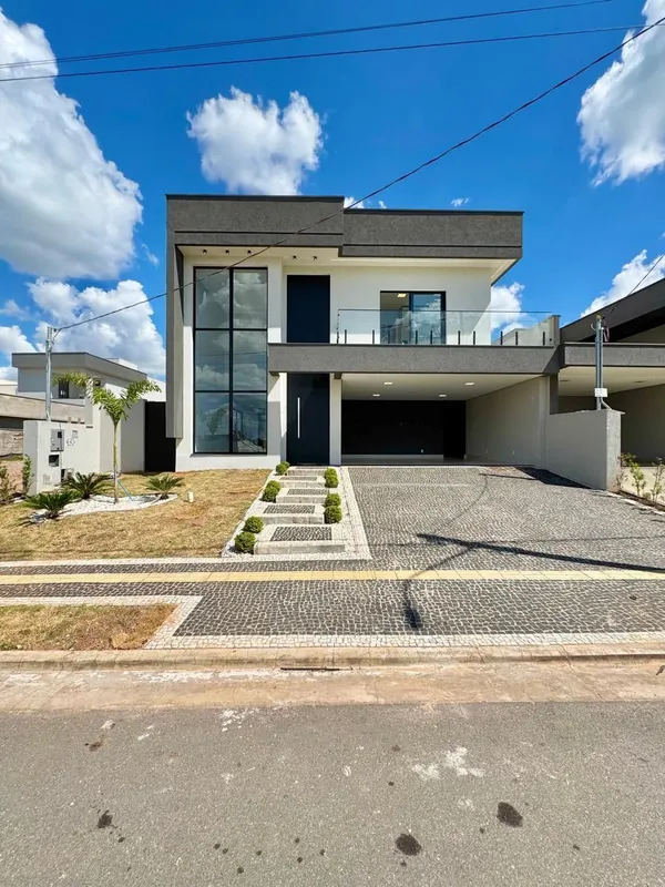  Conforto, elegância e lazer no Jardins Porto!Conheça esta linda casa térrea com...