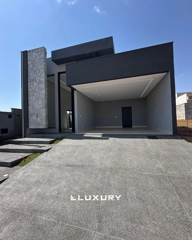  Jardins Parma - Senador Canedo/GO Casa térrea de alto padrão com 132,43 m² de á...