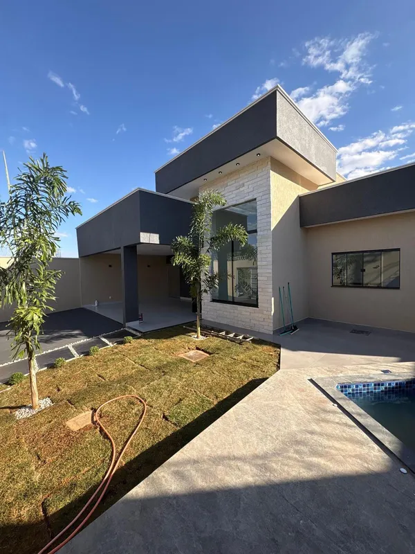 ? Sofisticação, conforto e espaço em um só lugar! ? Terreno com 306m² Área const...