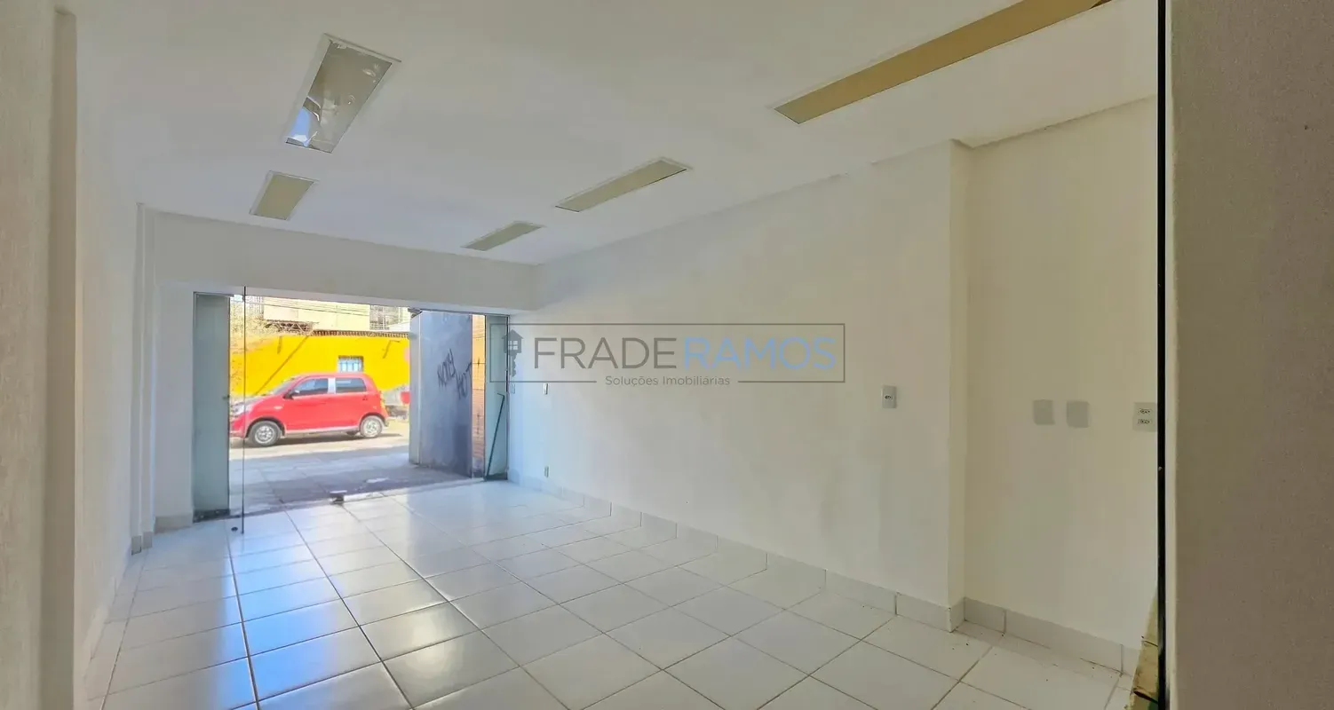 Sala Comercial para Locação no Centro de Goiânia 50m² Próxima à Praça Cívica loc...
