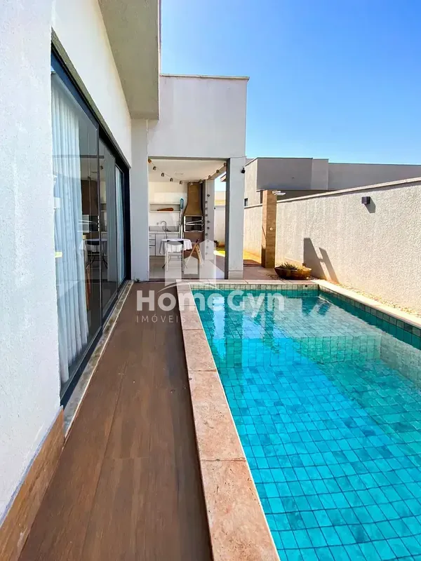  Casa Térrea Mobiliada para Locação Portal do Sol GreenApresentamos uma residênc...