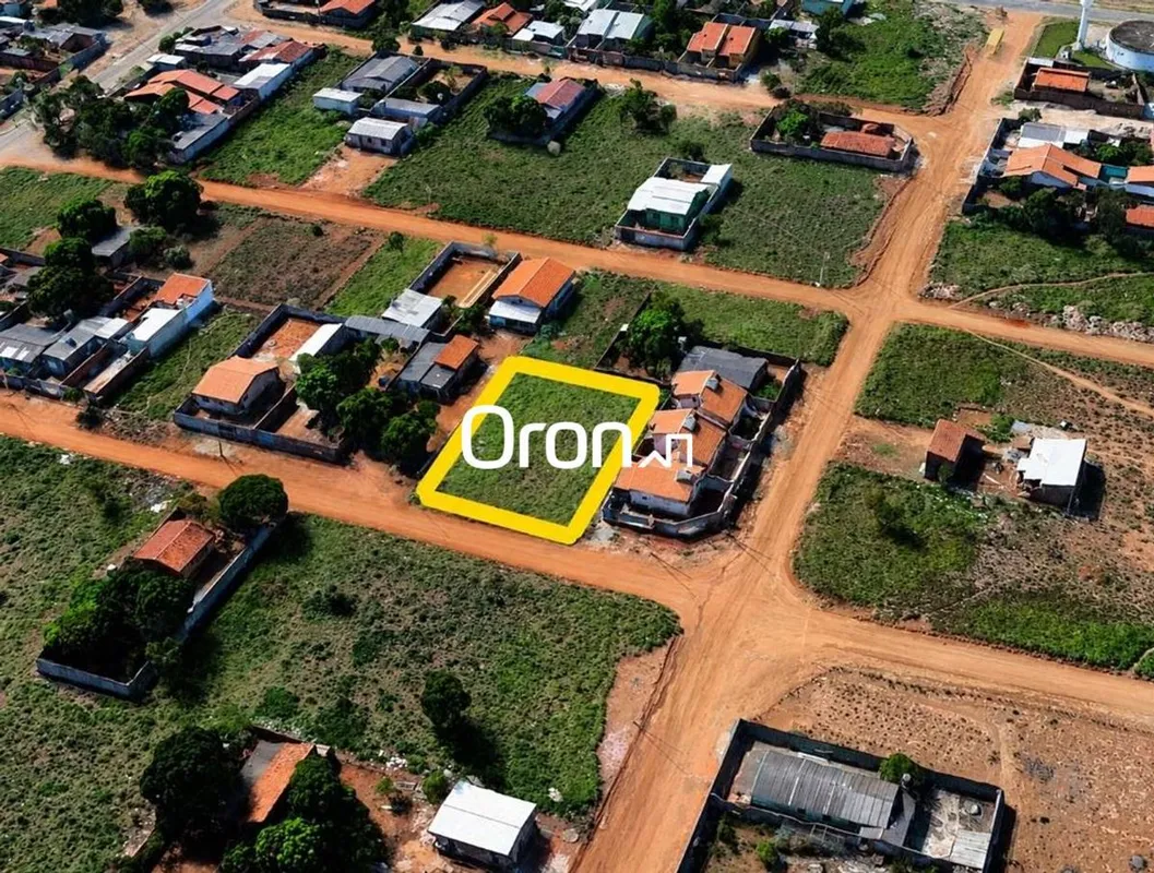 CÓDIGO DO IMÓVEL: TE1368LOCALIZAÇÃO:Próximo ao Centro de Especialidades, com fác...
