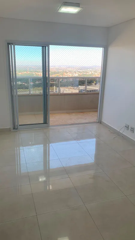 Belíssimo apartamento 3 quartos, sendo uma suíte, com 90 m2.Montado em armários ...