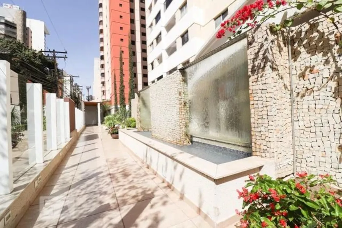 Apartamento à Venda 65 m² 2 Quartos Próximo à Av. T-63More em uma das regiões ma...