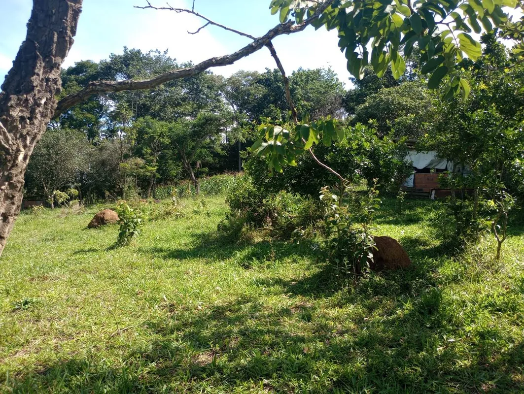 CHACARA EM BOMFINOPOLIS- COM 1 ALQUEIROCHACARA COM CASA 2/4 SALA COZINHA 2 BANHE...