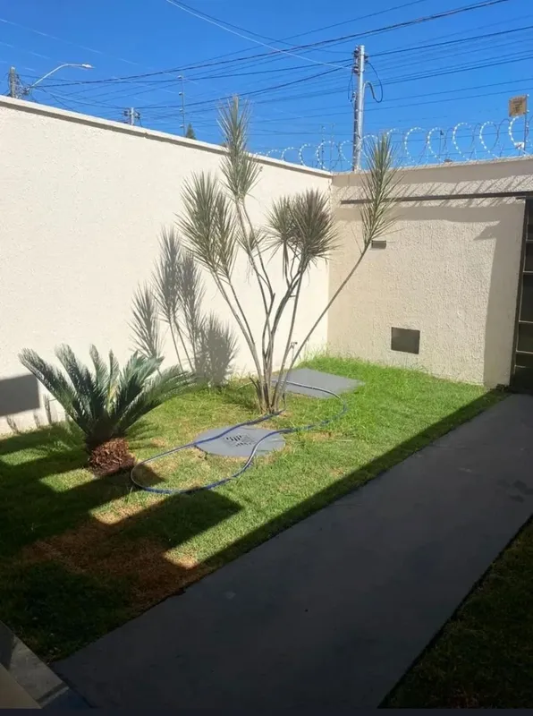 ?? VENDE-SE CASA – ACABAMENTO PREMIUM| JARDIM COLORADO – GOIÂNIACasa moderna, re...