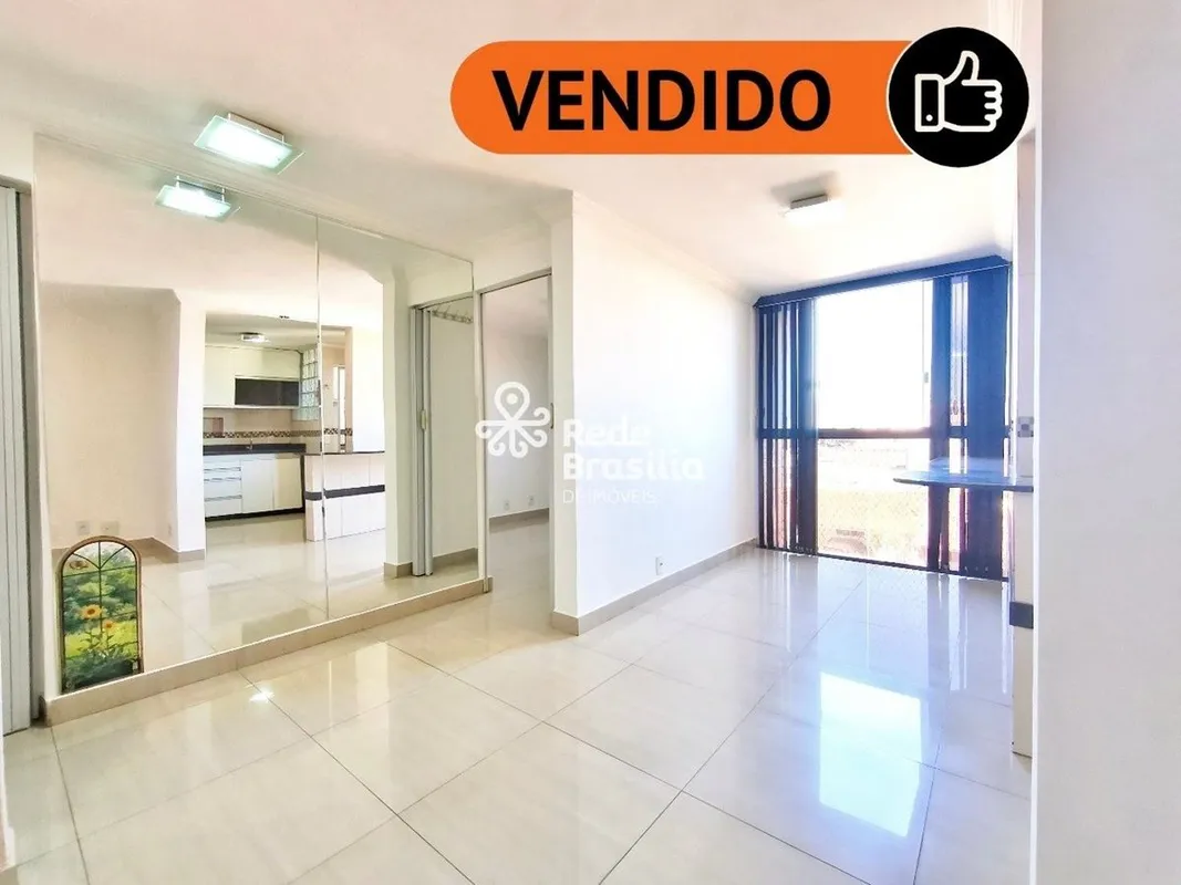 Vendo este lindo apartamento na Qi 04 do Guará 1.Apartamento reformado, rico em ...
