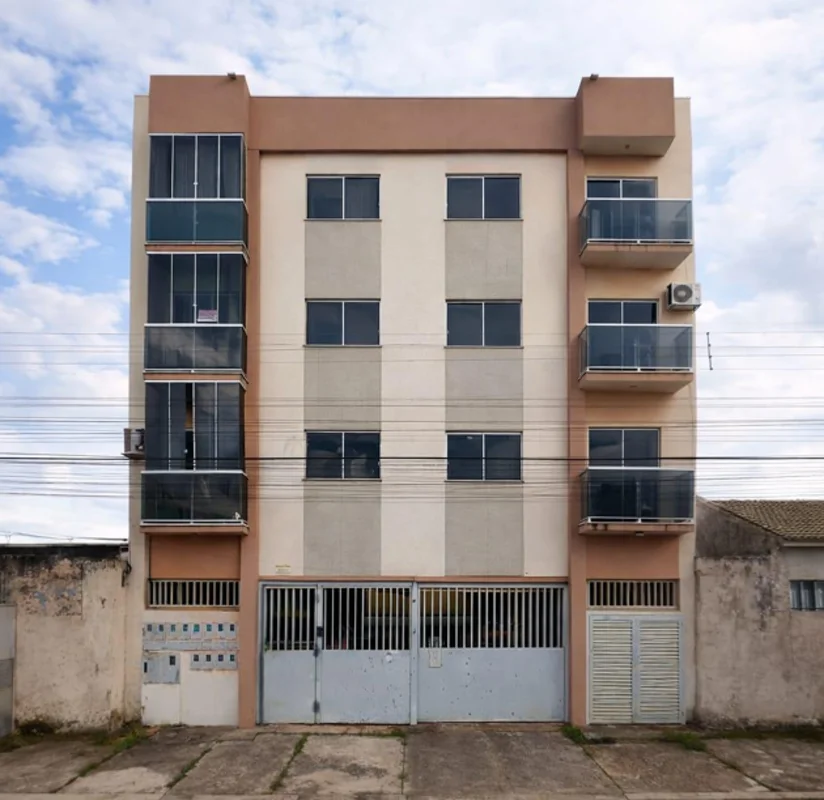  Apartamento de 3 Quartos (1 Suíte) – 77m² de Área Útil**Excelente oportunidade ...