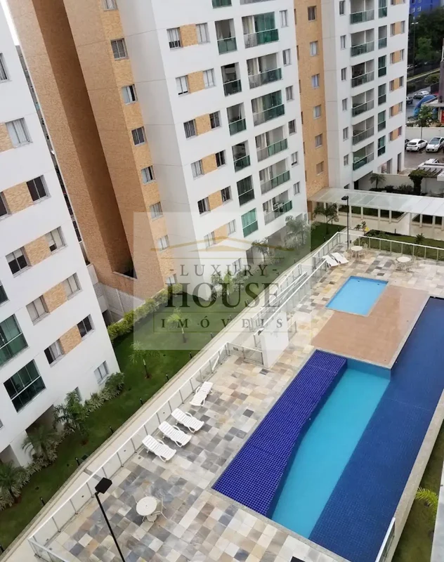 Descubra um apartamento confortável e bem localizado na área central do Guara, n...