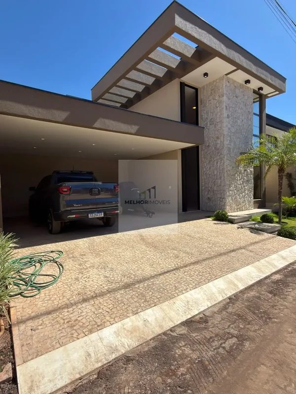 EXCLUSIVIDADE, SOFISTICAÇÃO E ALTO PADRÃO EM CADA DETALHE Uma residência que une...